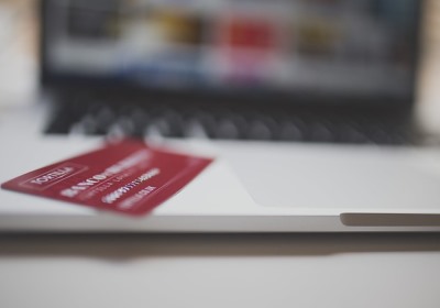 Online Einkauf mit Kreditkarte